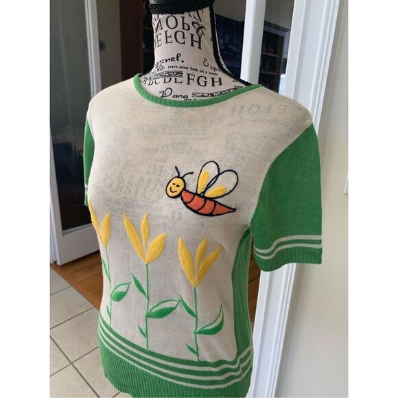 Vintage Short Sleeve Bumble Bee Sweater (60s/70s) - Picture 7 of 8